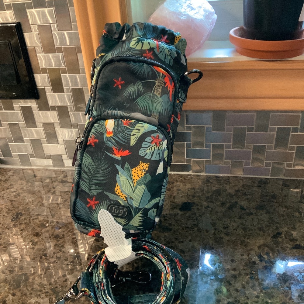 LUG ORIGINAL HUGGIE WILDLIFE BLACK - . NWOT